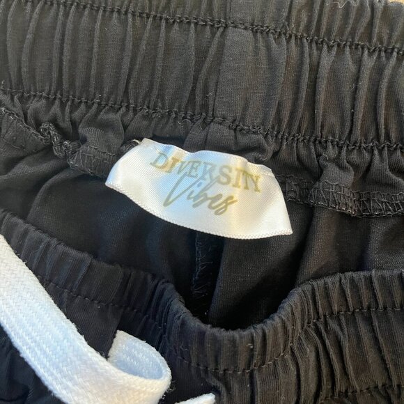 Boys Bundle of 2 Items - XL - Picture 10 of 11